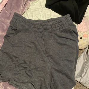 American eagle shorts,size small
